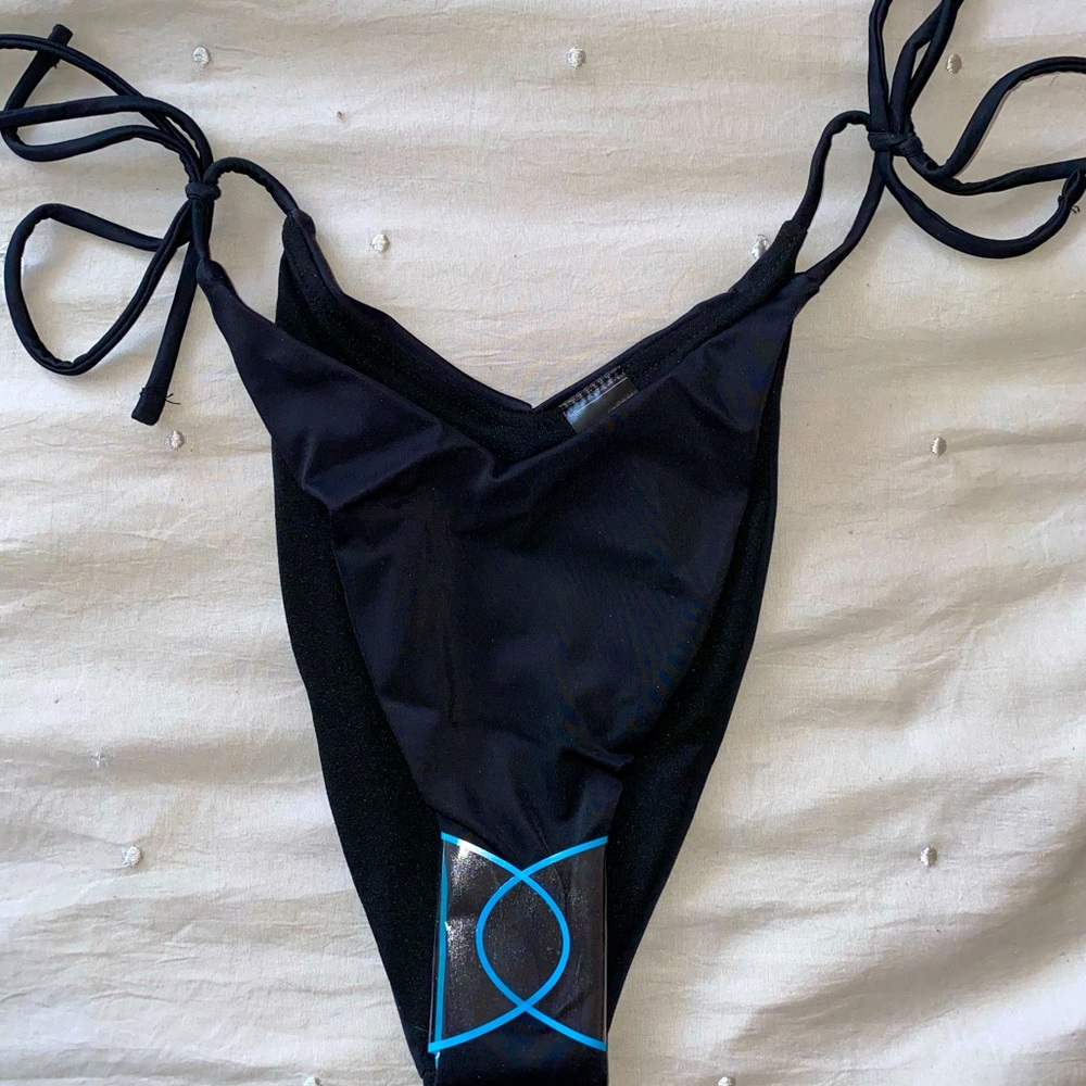ASOS Design V- cut bikini bottom in black